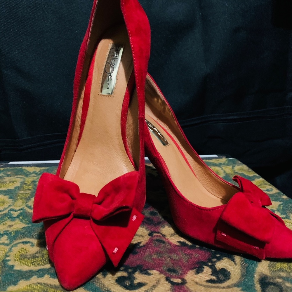 Shoes - Picture 5 of 5